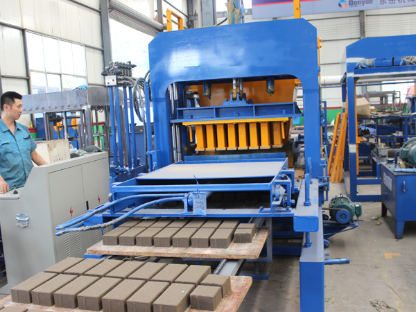 automatic cement brick machine