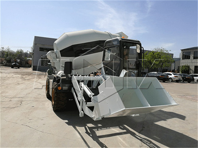 self loading cement mixer manufacture