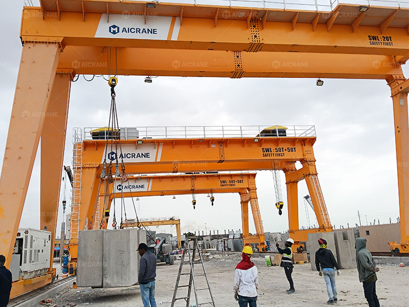 Gantry Crane for Lifting Precast Elements